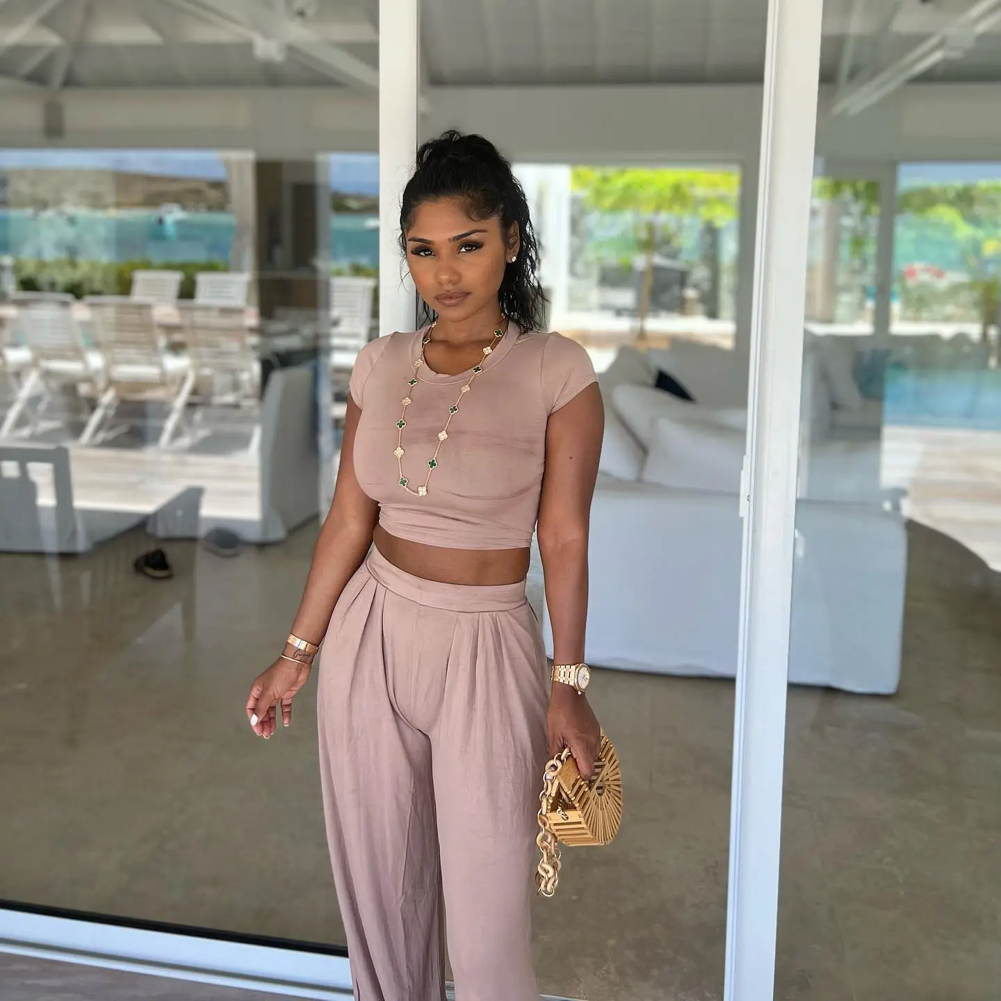 gervonta-davis-girlfriend-vanessa-